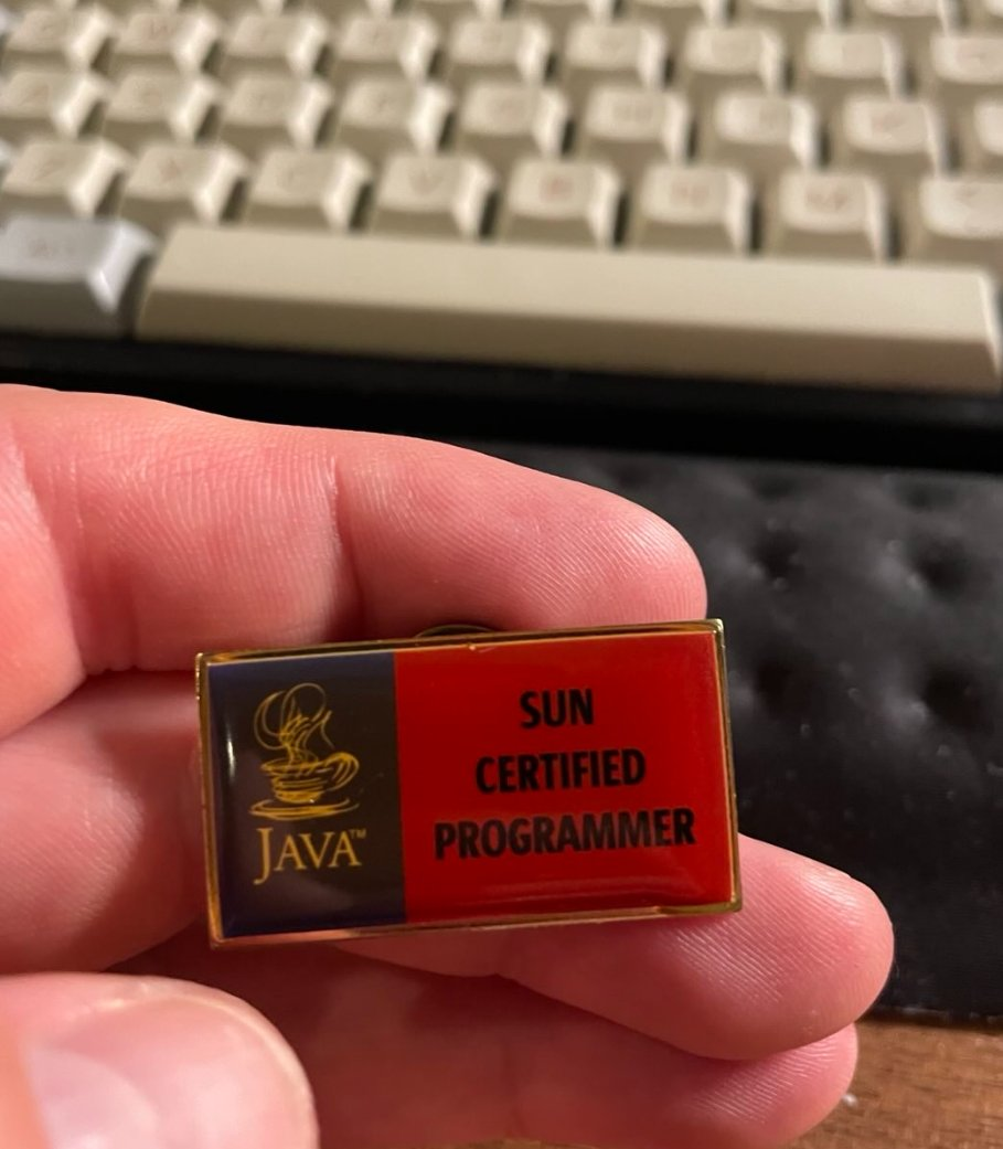 Badge saying "Java, Sun Certified Programmer"